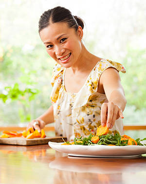 Poh-Ling-Yeow-cooking-with-Persimmons